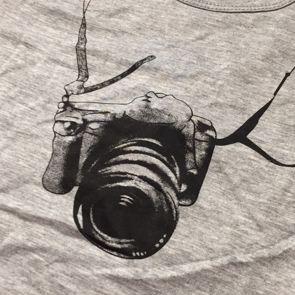 HP Boutique Super Cute Gray Tourist Tee • So Soft NEW Little Future Vlogger - Picture 2 of 4